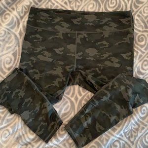Women’s fabletics leggings